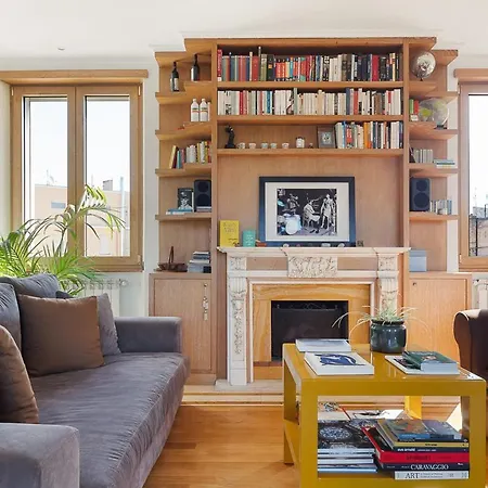 Vintage Penthouse With Panoramic St Peter View Apartment